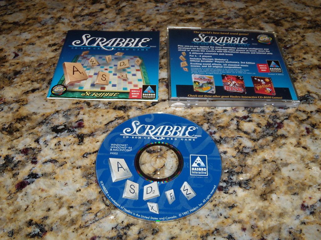 SCRABBLE CROSSWORD PUZZLE WINDOWS COMPUTER PROGRAM PC GAME CD ROM XP