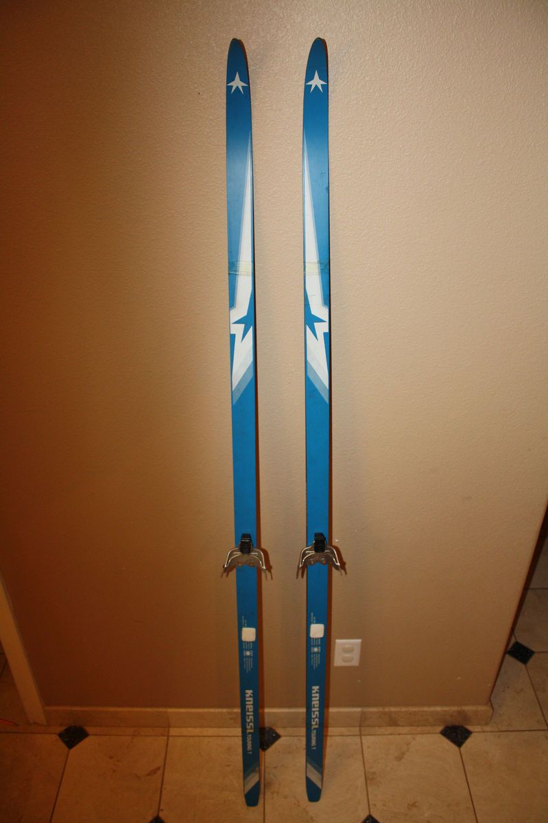 Kneissl Cross Country Skis with 3 pin Rottofella Bindings 200cm