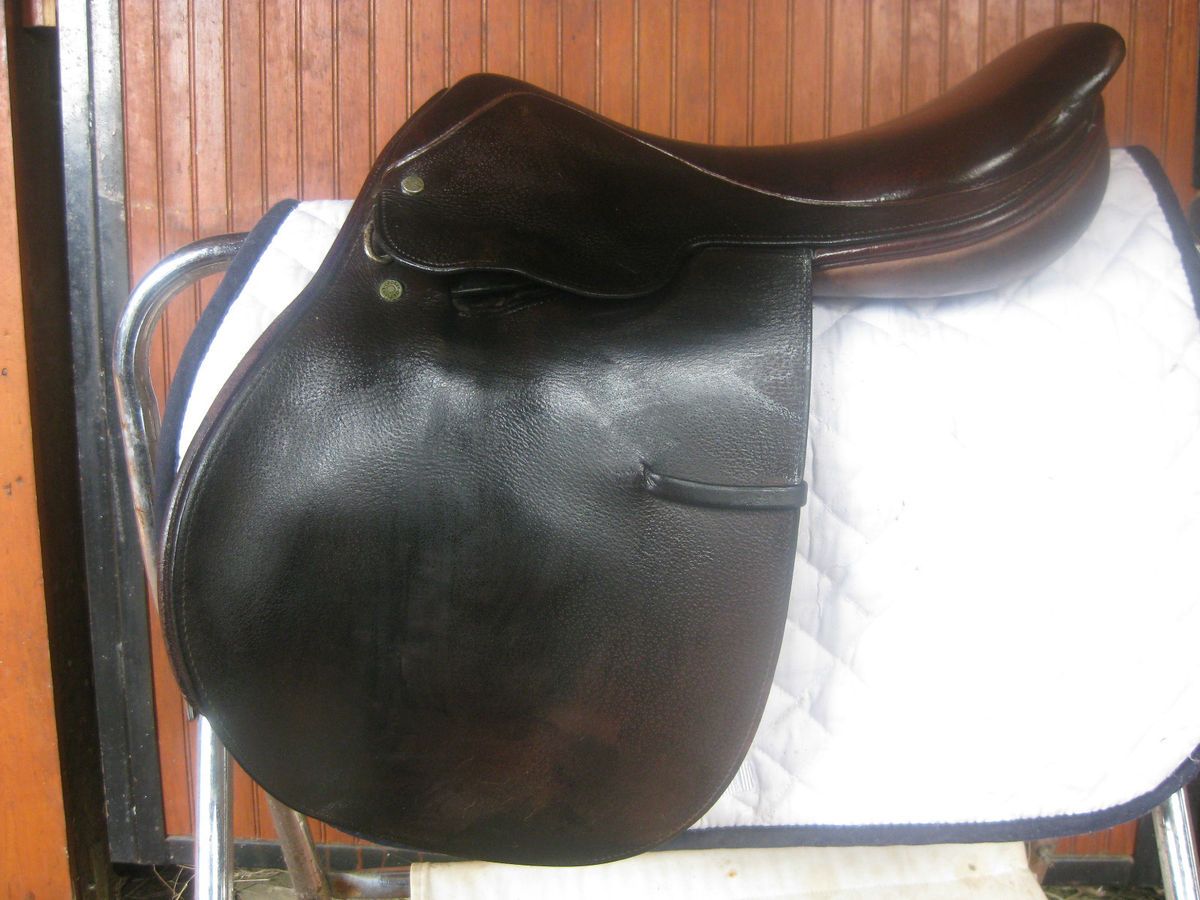 Crosby Hunterdon 17 inches Saddle