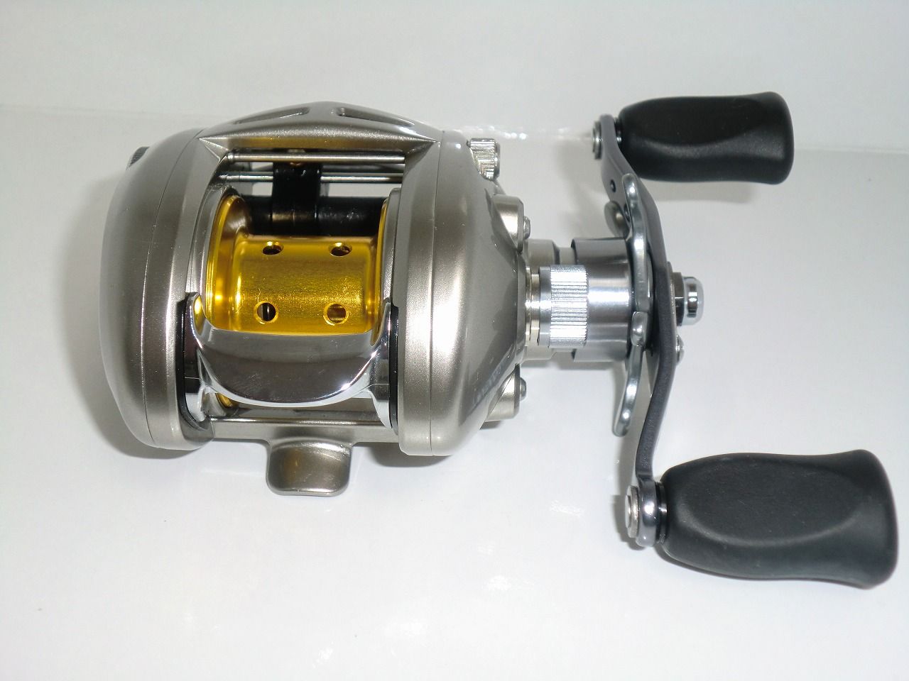 daiwa alphas 150h right handle baitcast reels