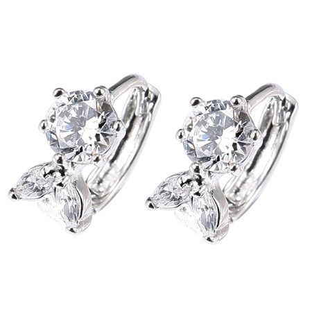 lovely 9K White Gold Filled CZ Gold Fish Womens Hoop Earrings New