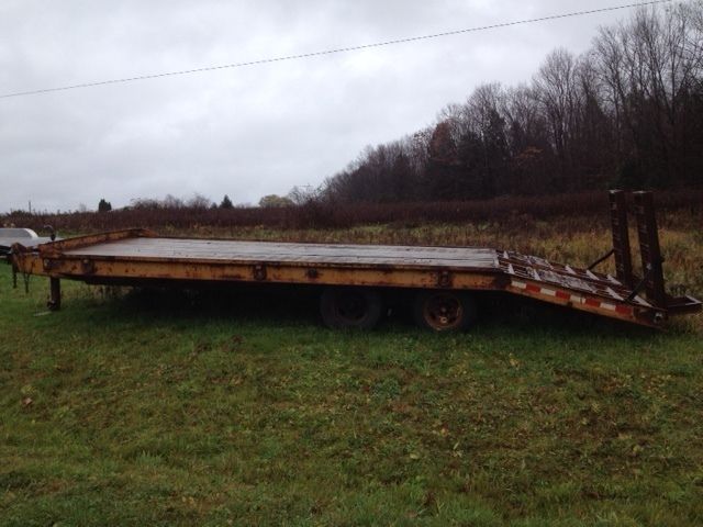  Trailer 1986 Baulsh Twin Axle 23ft. New Tires,Decking boards