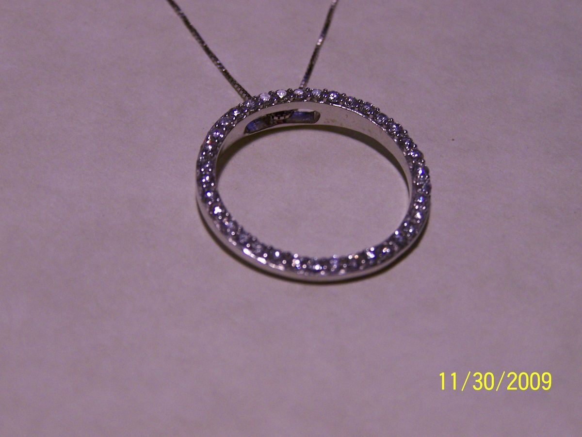  Diamond Circle Pendant
