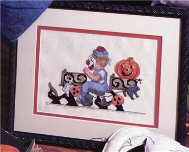 HALLOWEEN CLOWN CROSSSTITCH PATTERN DESIGNED BY PEGGY DICKEY