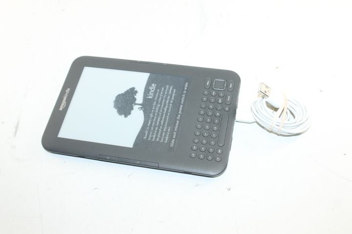  Kindle D00901 WiFi Digital Book Reader