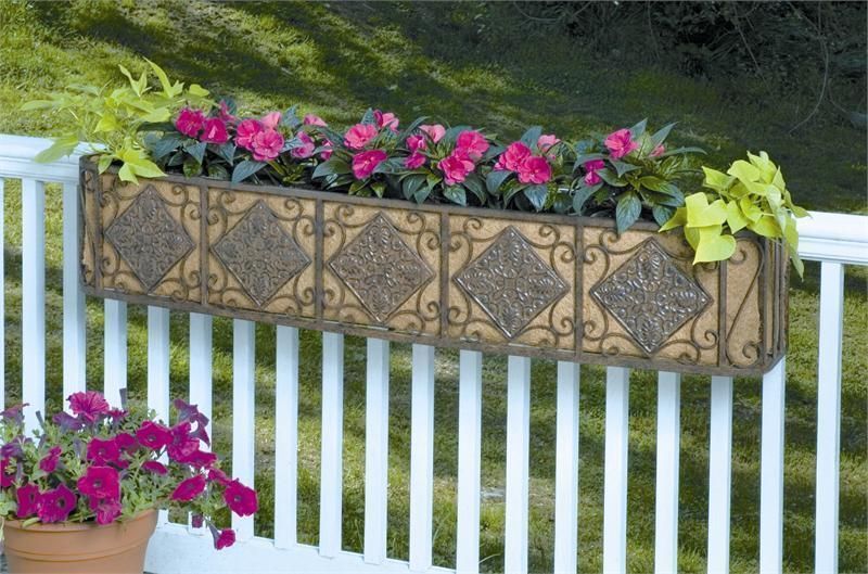 Deer Park Ironworks Large Diamond Window Box w Coco Liner Mounting