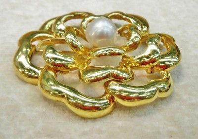 Vintage Chanel Camellia Flower 18K Yellow Gold Brooch with South