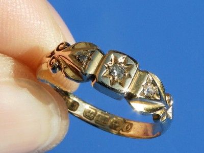 Antique Edwardian 18ct Gold Diamond Trilogy Ring 1913