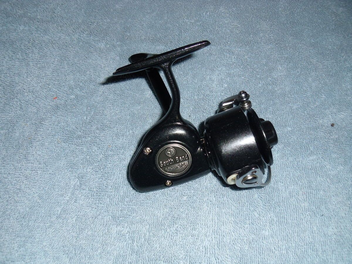 VINTAGE SOUTH BEND CLASSIC 925 SPINNING REEL on PopScreen
