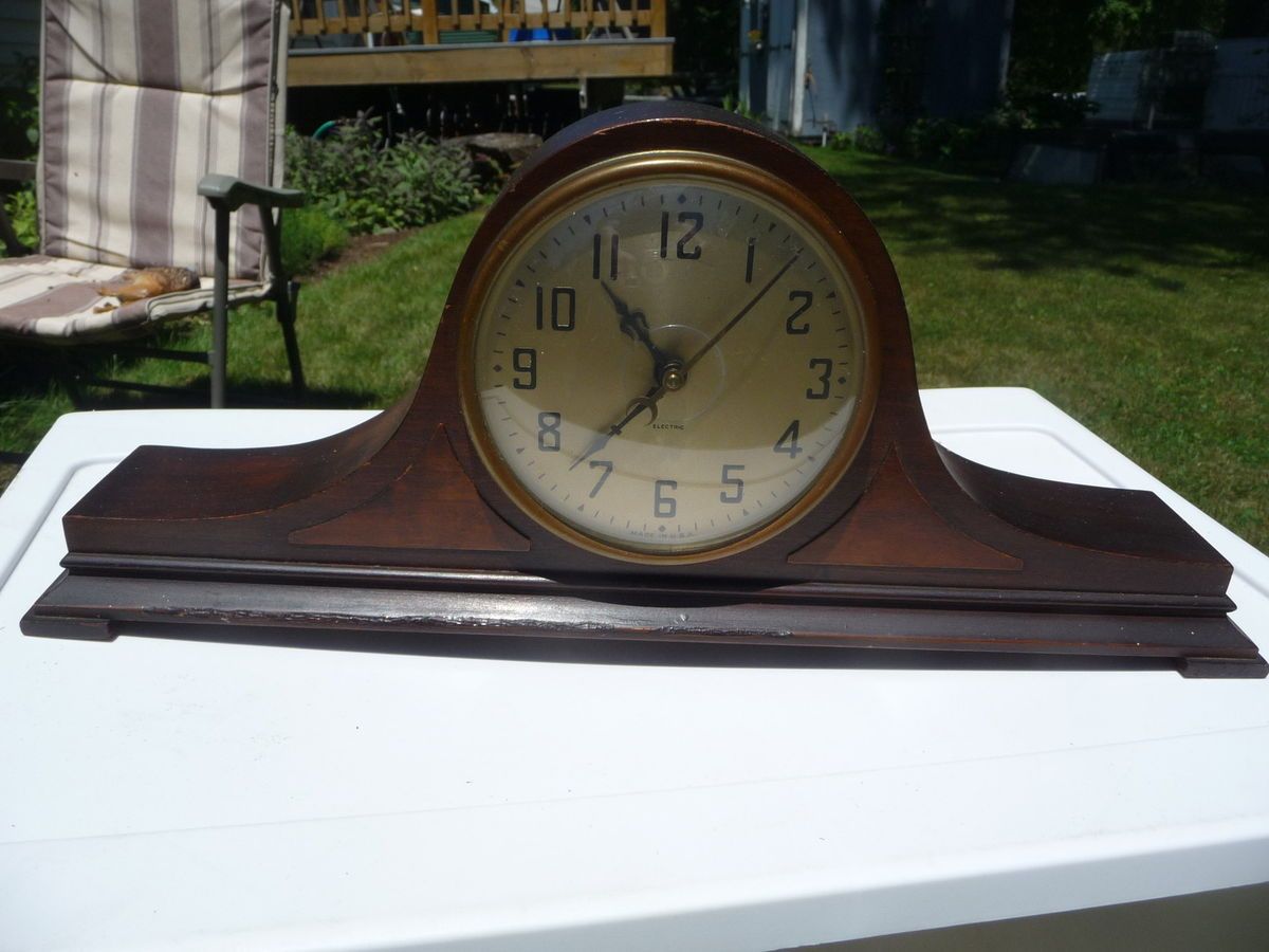 VINTAGE 1930 GILBERT SPIN START SYNCHRONOUS ELECTRIC MANTEL CLOCK