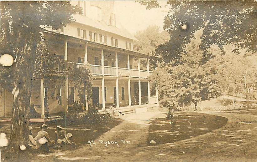 VT Tyson Real Photo Echo Lake Hotel Very Early T12789