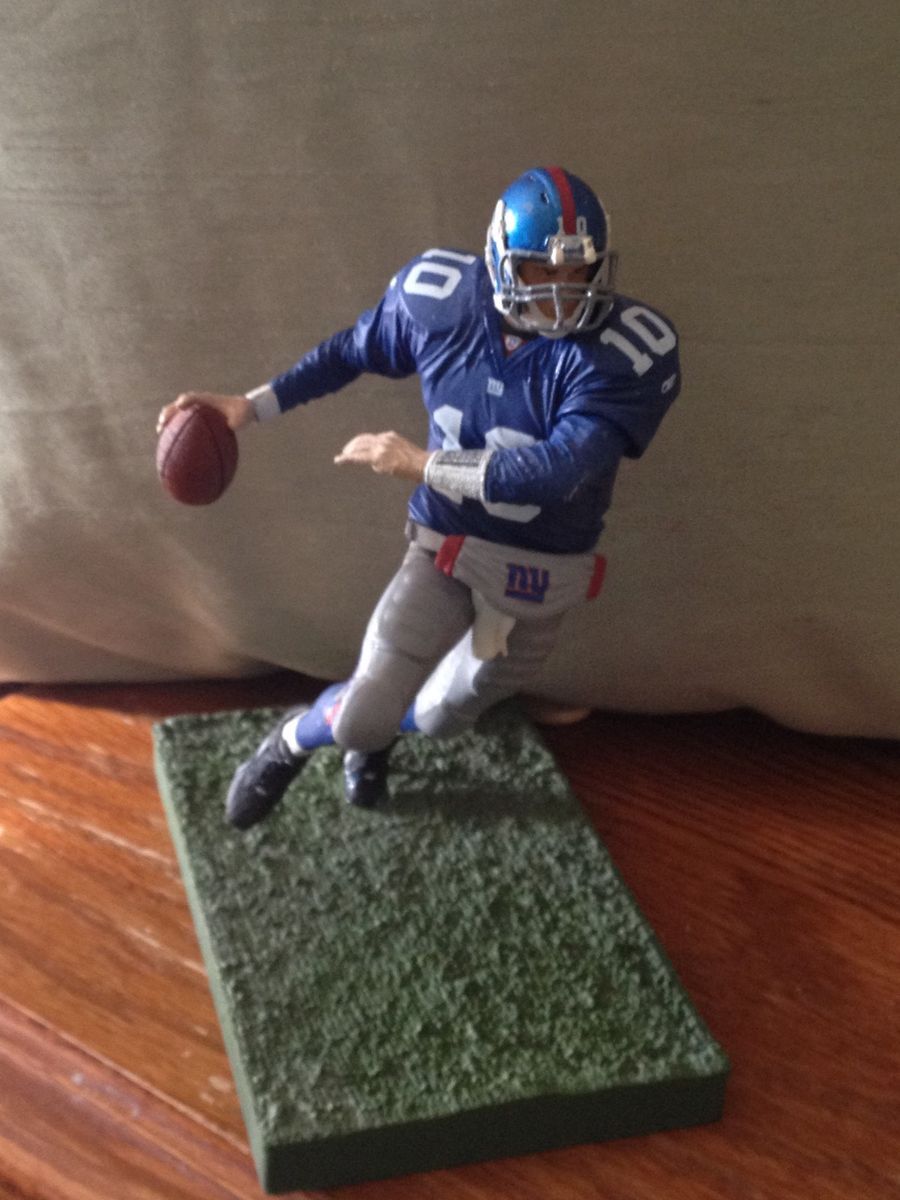 Eli Manning New York Giants Statue