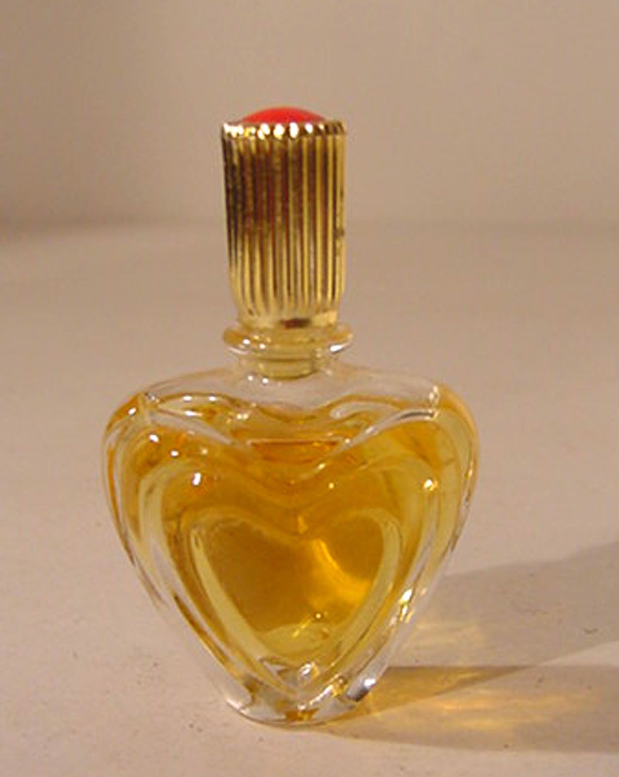 Escada Perfume EDP Mini Margaretha Ley .14 oz 4 ml Splash Heart Bottle