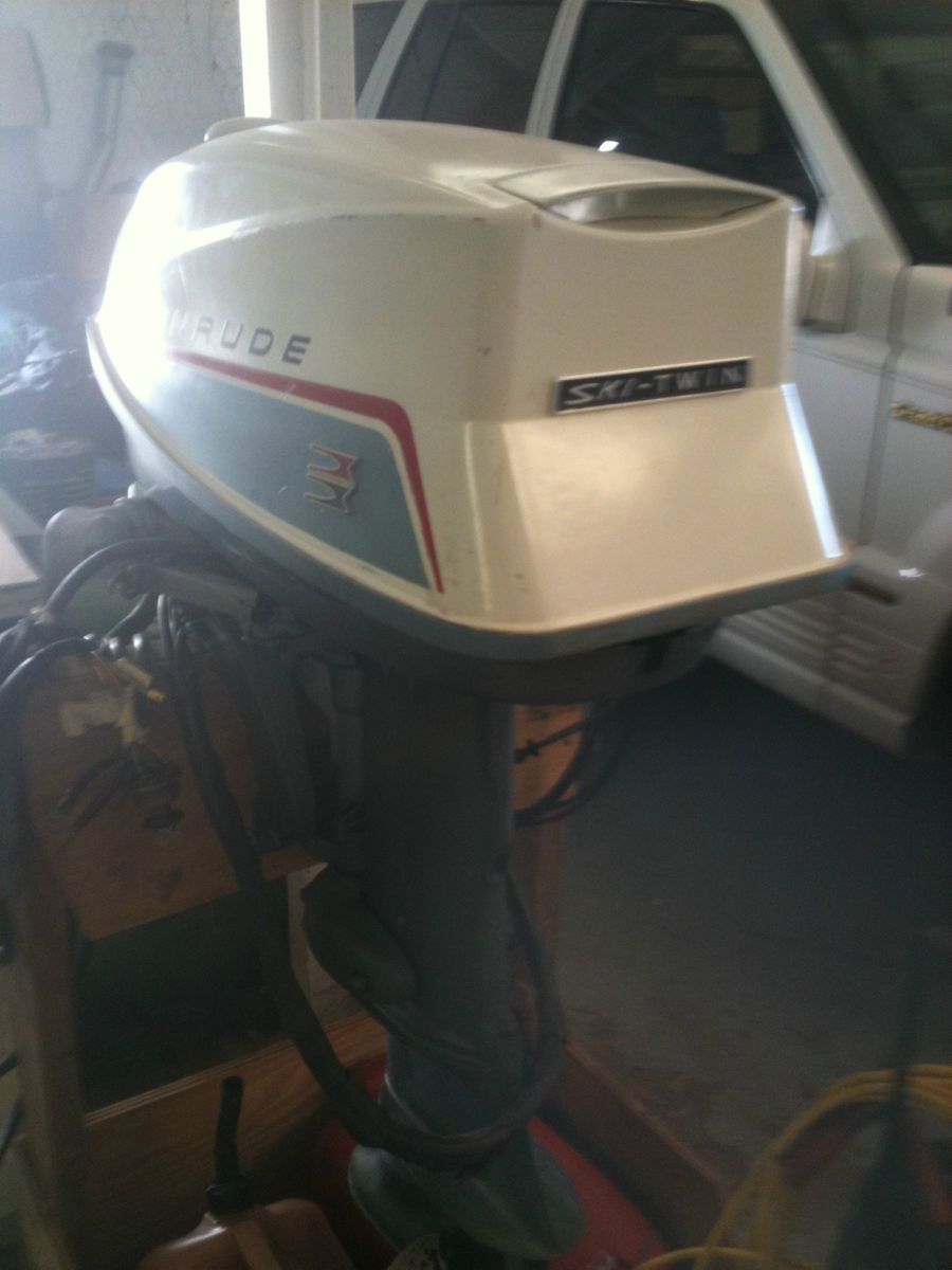 Evinrude Twin Ski Vintage Classic Boat Outboard Motor