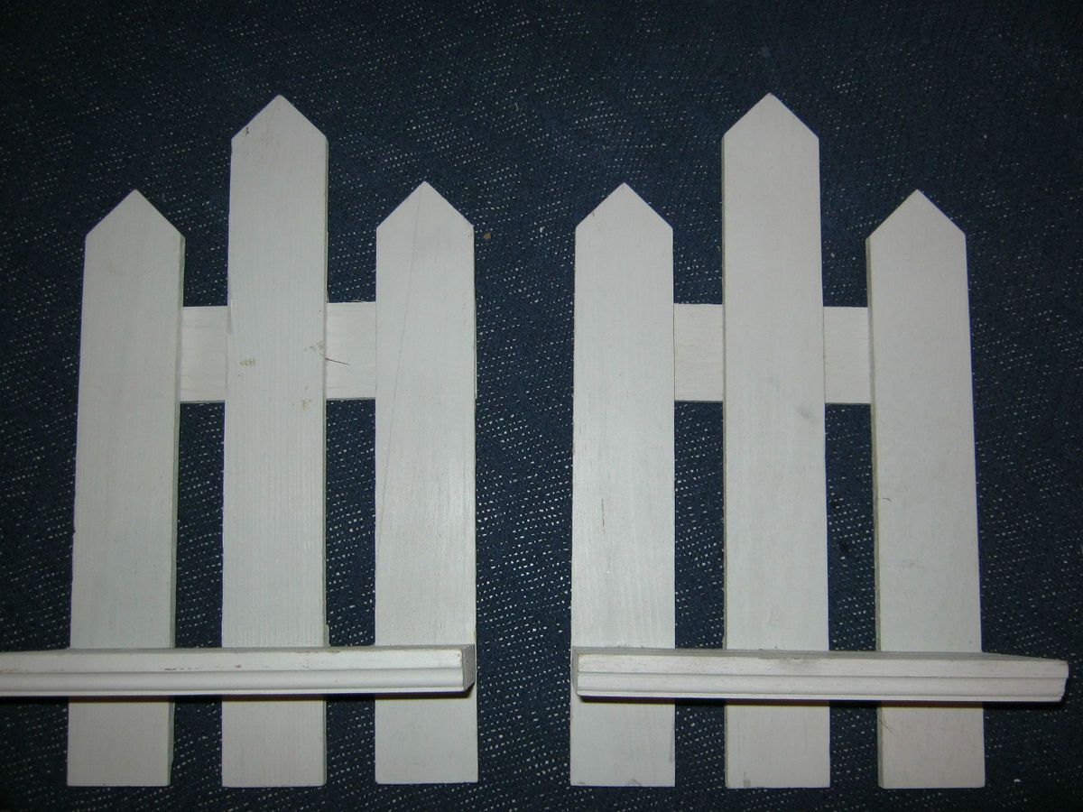 Home and Garden Picket Fence Wall Shelf Holders