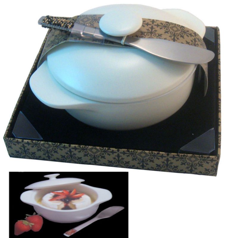 Wild Eye Design Casablanca Brie Cheese Baker w Spreader