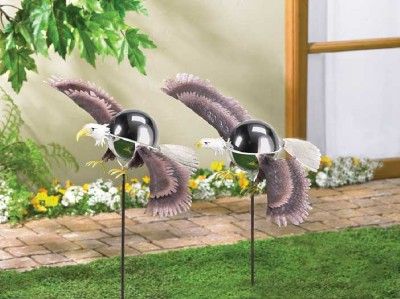 Soaring Eagle Lawn Garden Stakes Yard Ornament Art