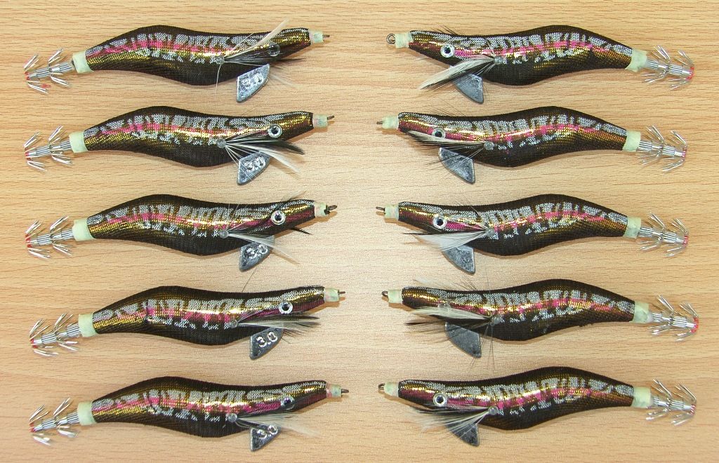 Pesca 10 Jibioneras Squid Jig Negras Doradas 90mm T 3