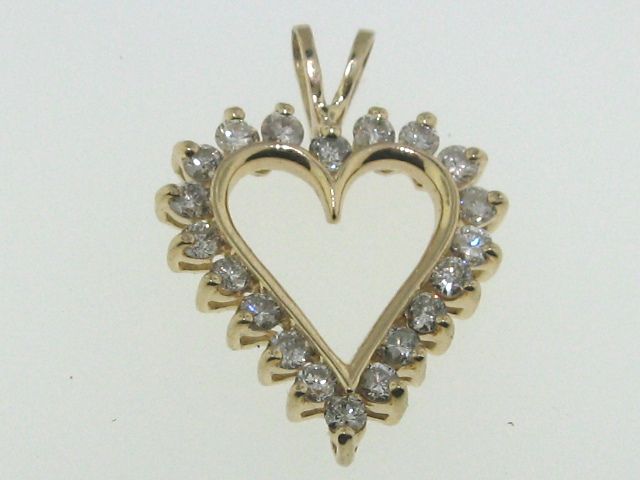  14k Gold Diamond Heart Pendant 1 Carat TW