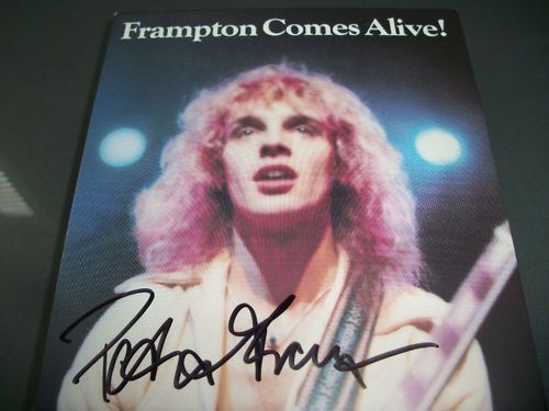 Peter Frampton Signed Comes Alive Deluxe 2 CD Set COA