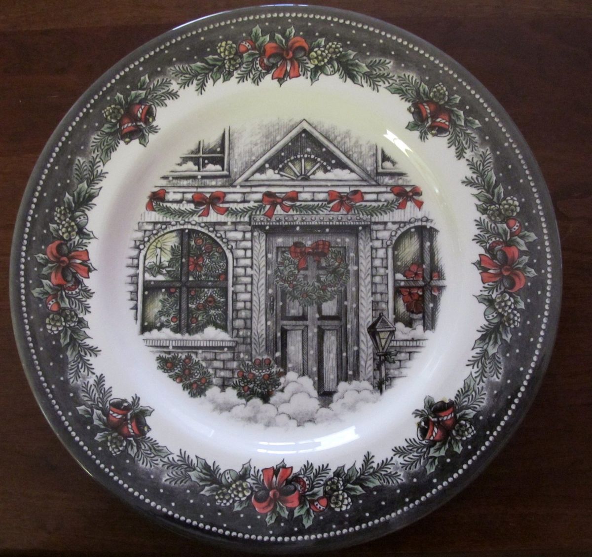 Royal Stafford Christmas Home Front Door 11 Dinner Plates Set of 4 New