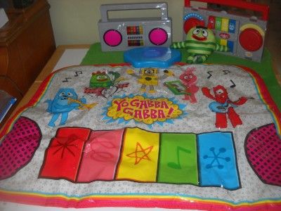 Yo Gabba Gabba Dance Mat Music Box Boombox Lot Brobee