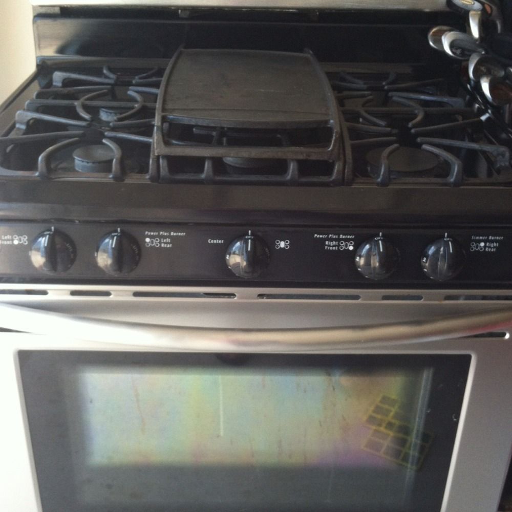  Frigidaire Gas Range