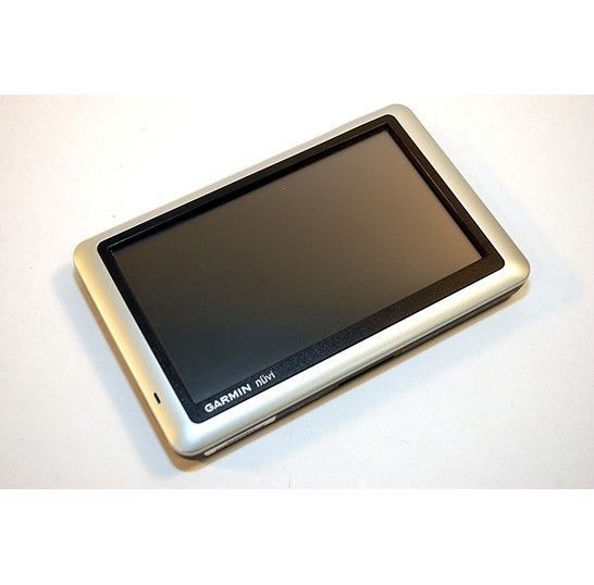 Garmin Nüvi 1450T Portable GPS Navigator