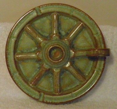 Frankoma Pottery Prairie Green 454 Wagon Wheel Candle Ashtray ADA Clay