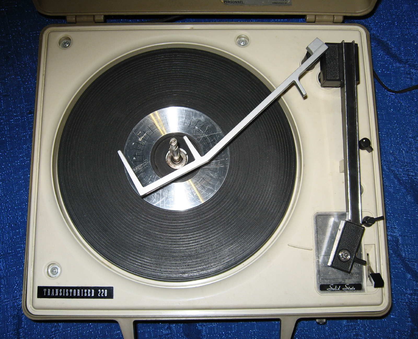 Portable Fully Automatic Multiplay GE Phonograph Record Player Very