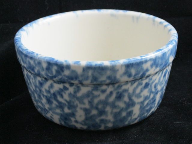 Gerald Henn Roseville Blue Spongeware Bowl Workshops of… 5H x 2 5D