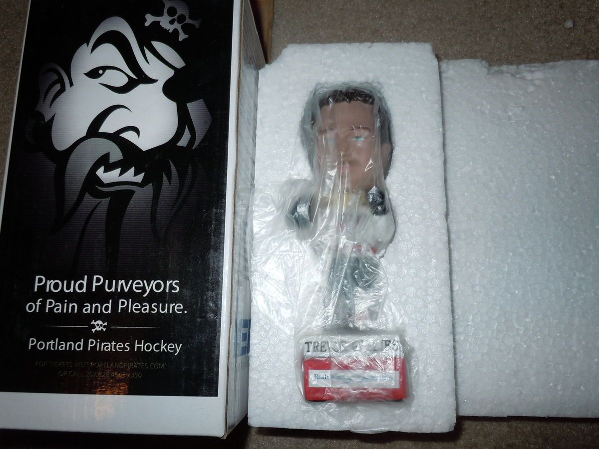 PORTLAND PIRATES TREVOR GILLIES BOBBLEHEAD DOLL HOCKEY NEW NIB SGA