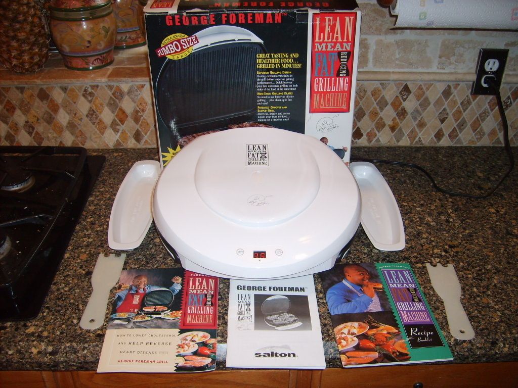 George Foreman Grilling Machine by Salton Model GR30TMR