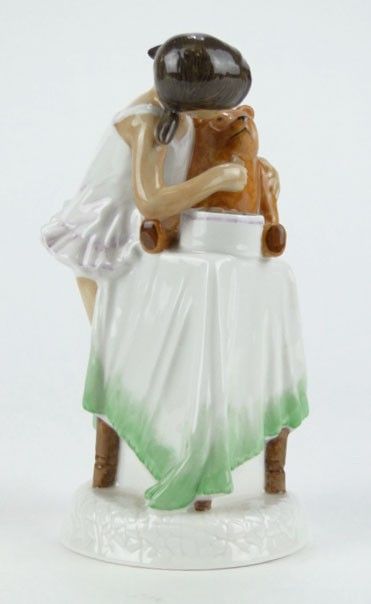 Royal Doulton Figurine Childhood Days and One for You HN 2970 RARE