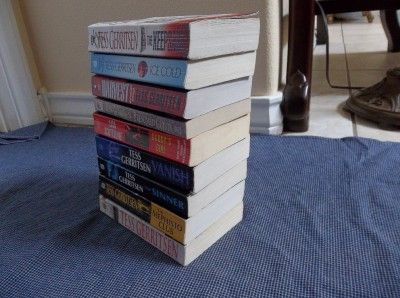 Lot of 9 Tess Gerritsen and Lisa Scottoline Paperback Books