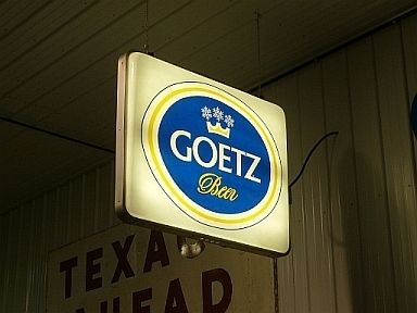 Goetz Beer Sign Large Outdoor Lighted Tavern Bar