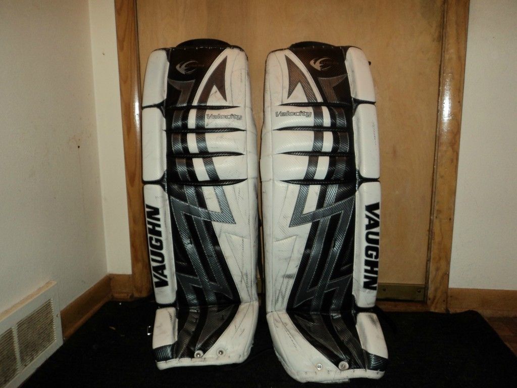 Senior Ice Hockey Goalie Pads