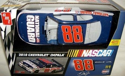 amt 1/25 #88 NATIONAL GUARD DALE EARNHARDT Jr. COT 2010 CHEVY IMPALA