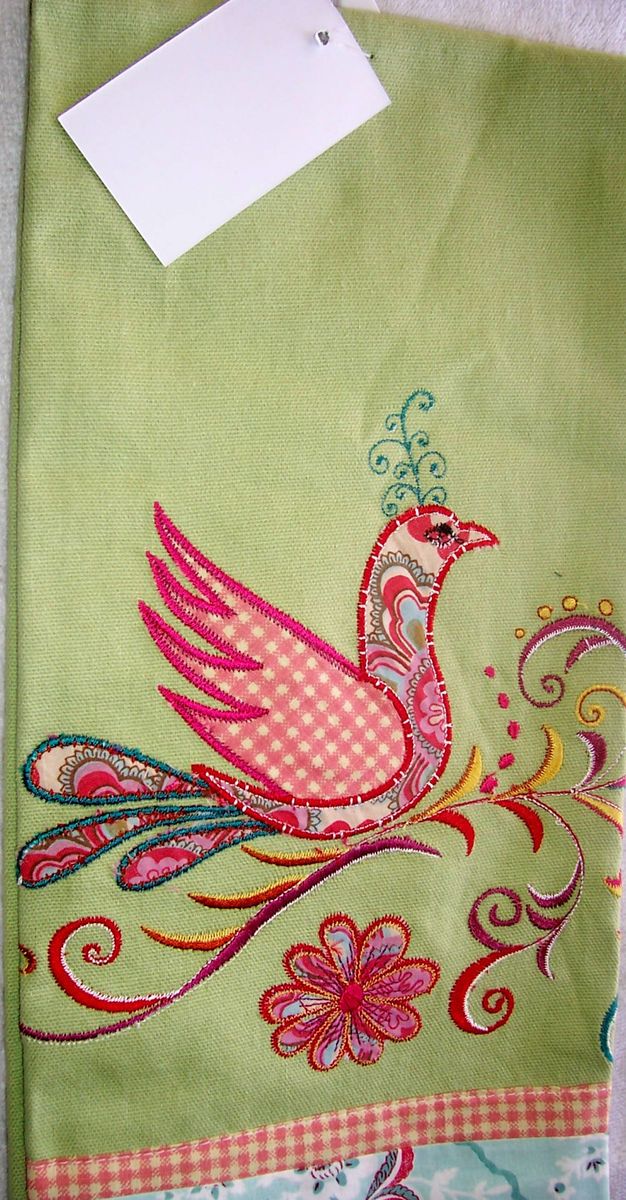 One Artistic Accents Kitchen Towel Embroidered Green Bird New