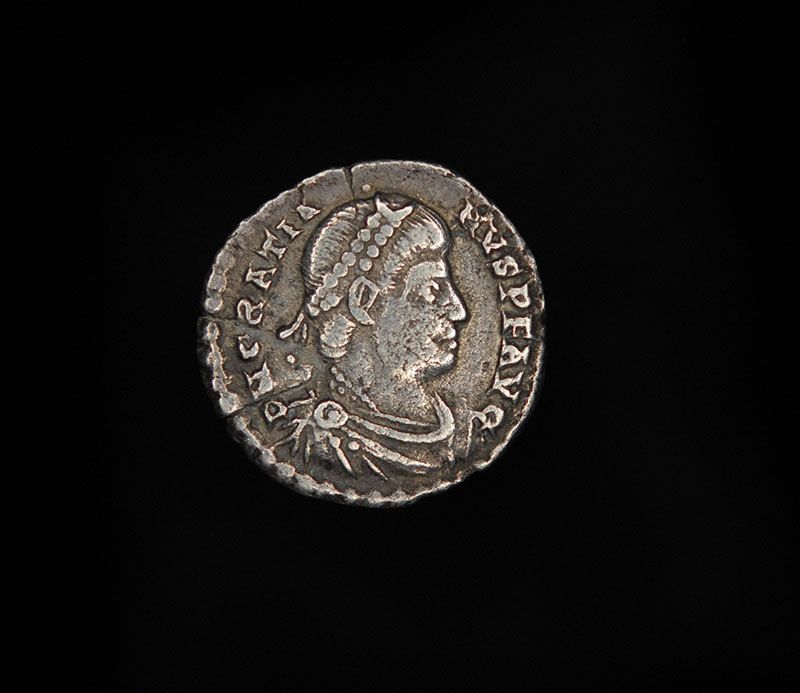  Silver AR Silver Siliqua Coin of Emperor Gratian Trier Mint