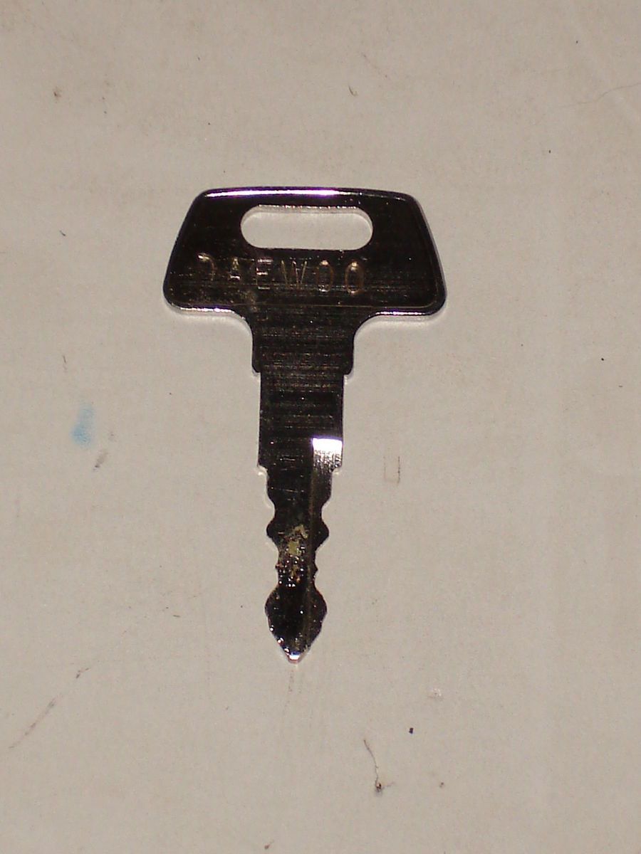 DAEWOO 100 EXCAVATOR HEAVY EQUIPMENT KEY NEW 