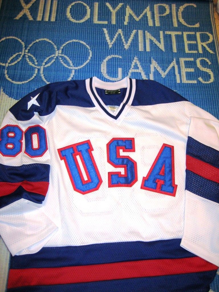   HOCKEY TEAM SIGNED JERSEY MIRACLE ON ICE HERB BROOKS USA 116 180