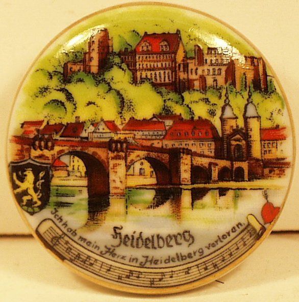 Advertising Heidelberg Cork Porcelain Enameled Wine / Bottle Top (AVT1