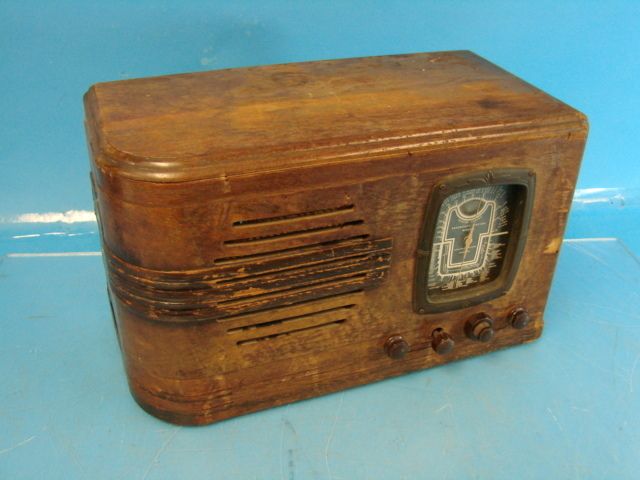 Rare Herbert H Horn MFG Model 83 Eye Tube Radio Art Deco Vtg RARE Wood