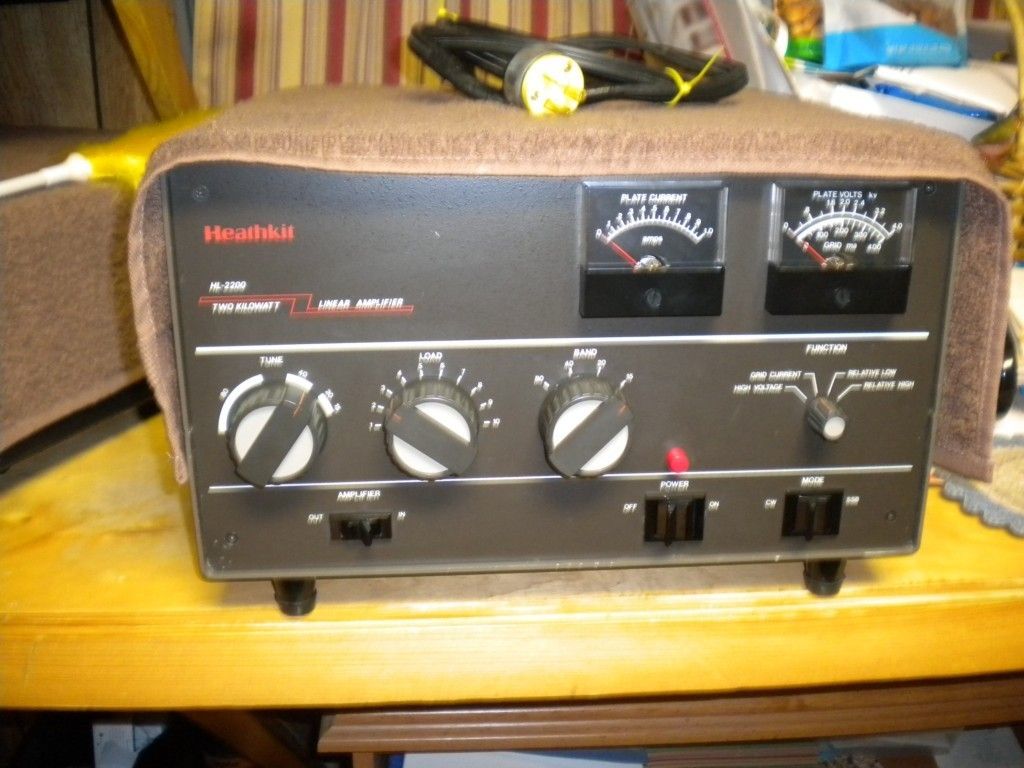 Heathkit HL 2200 HF Amplifier 2 KW