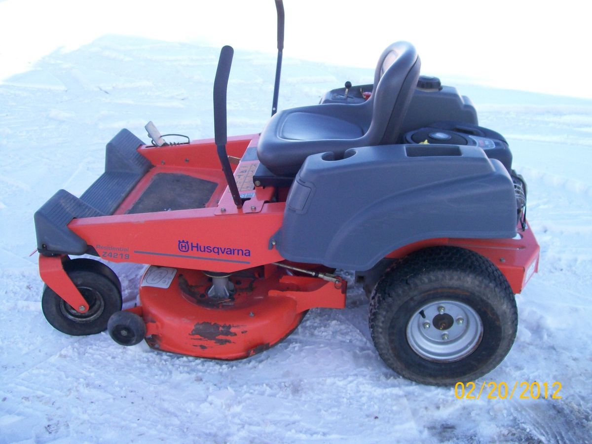 2008 Husqvarna Residential Z4219 Zero Turn Mower