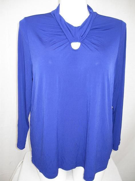  Size 1x Liquid Knit Keyhole Long Sleeve Top in Electric Purple