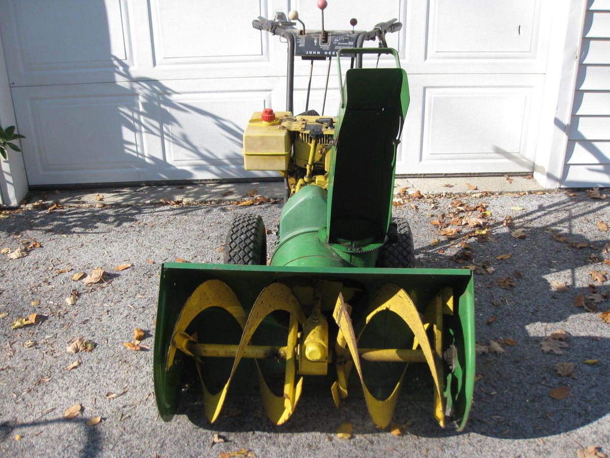 John Deere 1032 10HP Snowblower Snowthrower Snow Blow Thrower