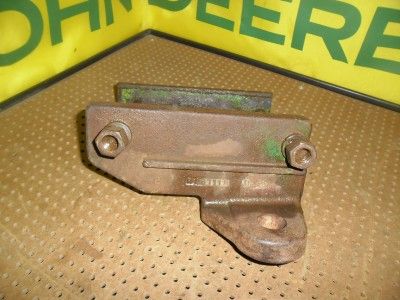 John Deere 3010 4010 3020 4000 4020 Rockshaft Brackets R26710 R26711  