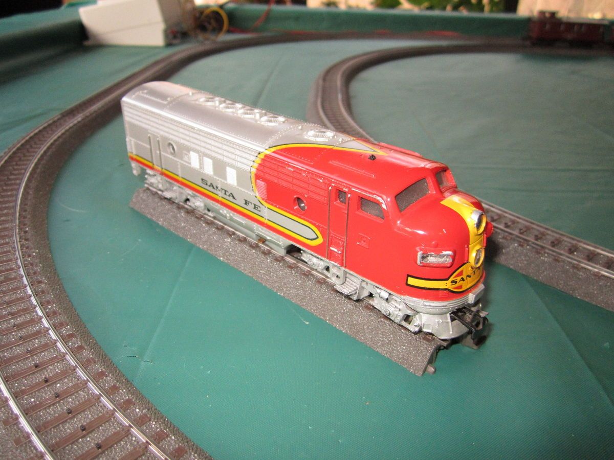 Marklin HO 3060 Santa FE Diesel Locomotive